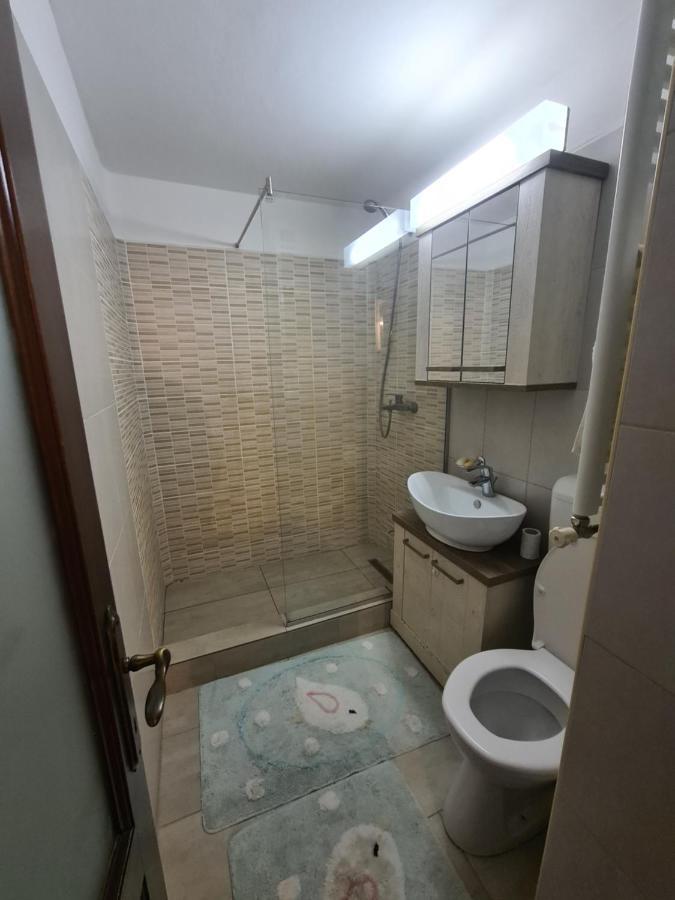 Clasic Apartment Nufarul Oradea Ngoại thất bức ảnh